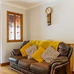 Guestready - Cosy Retreat In Chapelizod